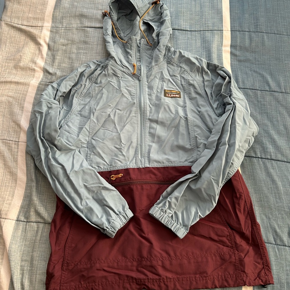 LLBean Windbreaker, Men’s Small Blue/Maroon